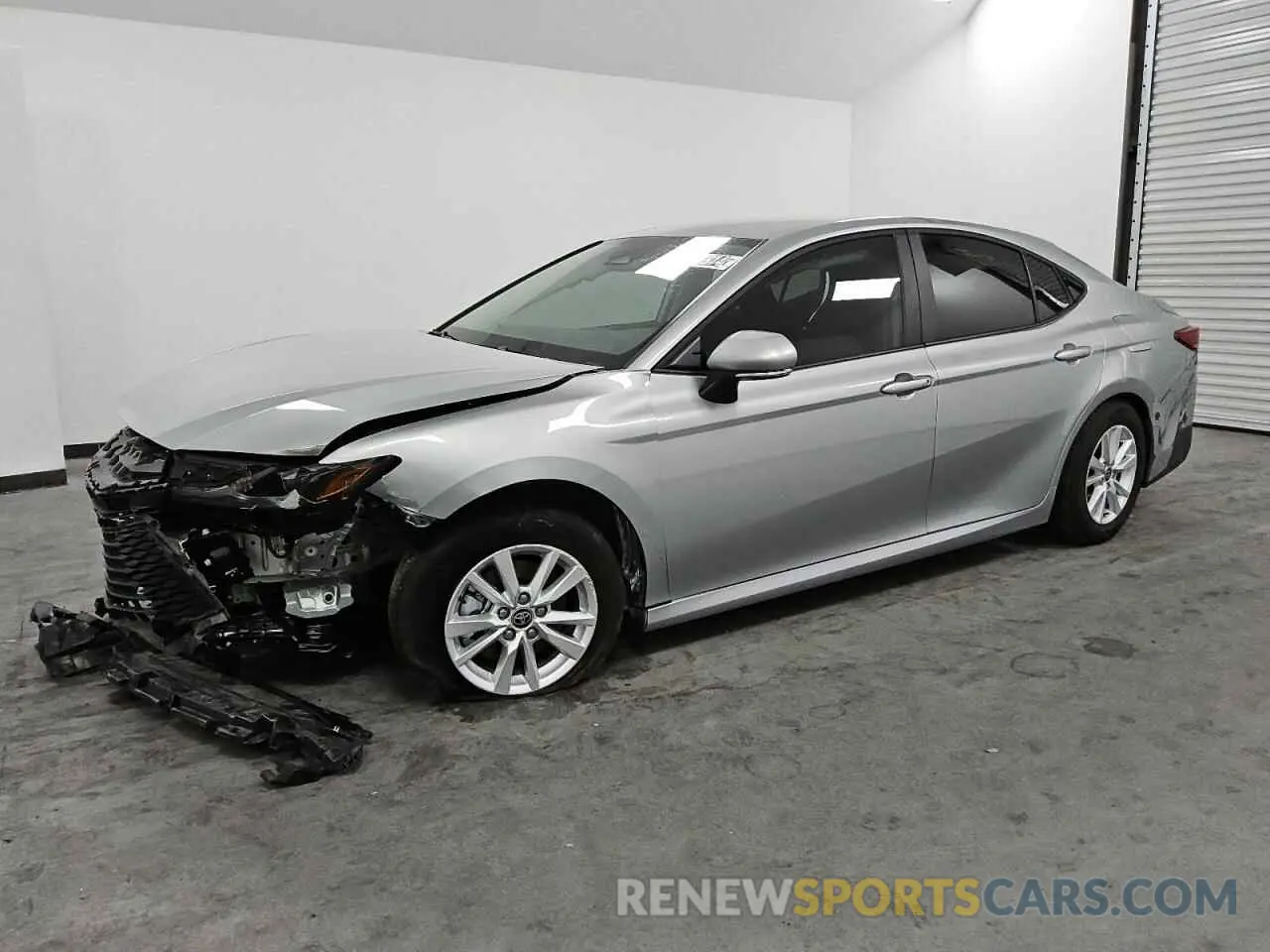 1 Photograph of a damaged car 4T1DAACK9SU018473 TOYOTA CAMRY 2025