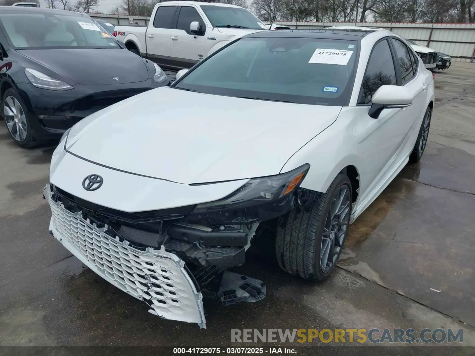 2 Photograph of a damaged car 4T1DAACK9SU018876 TOYOTA CAMRY 2025