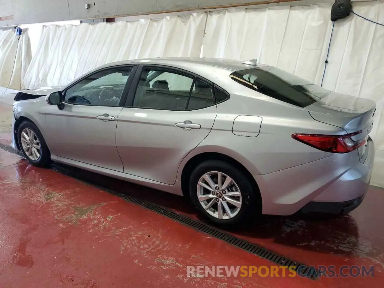 2 Photograph of a damaged car 4T1DAACK9SU025164 TOYOTA CAMRY 2025