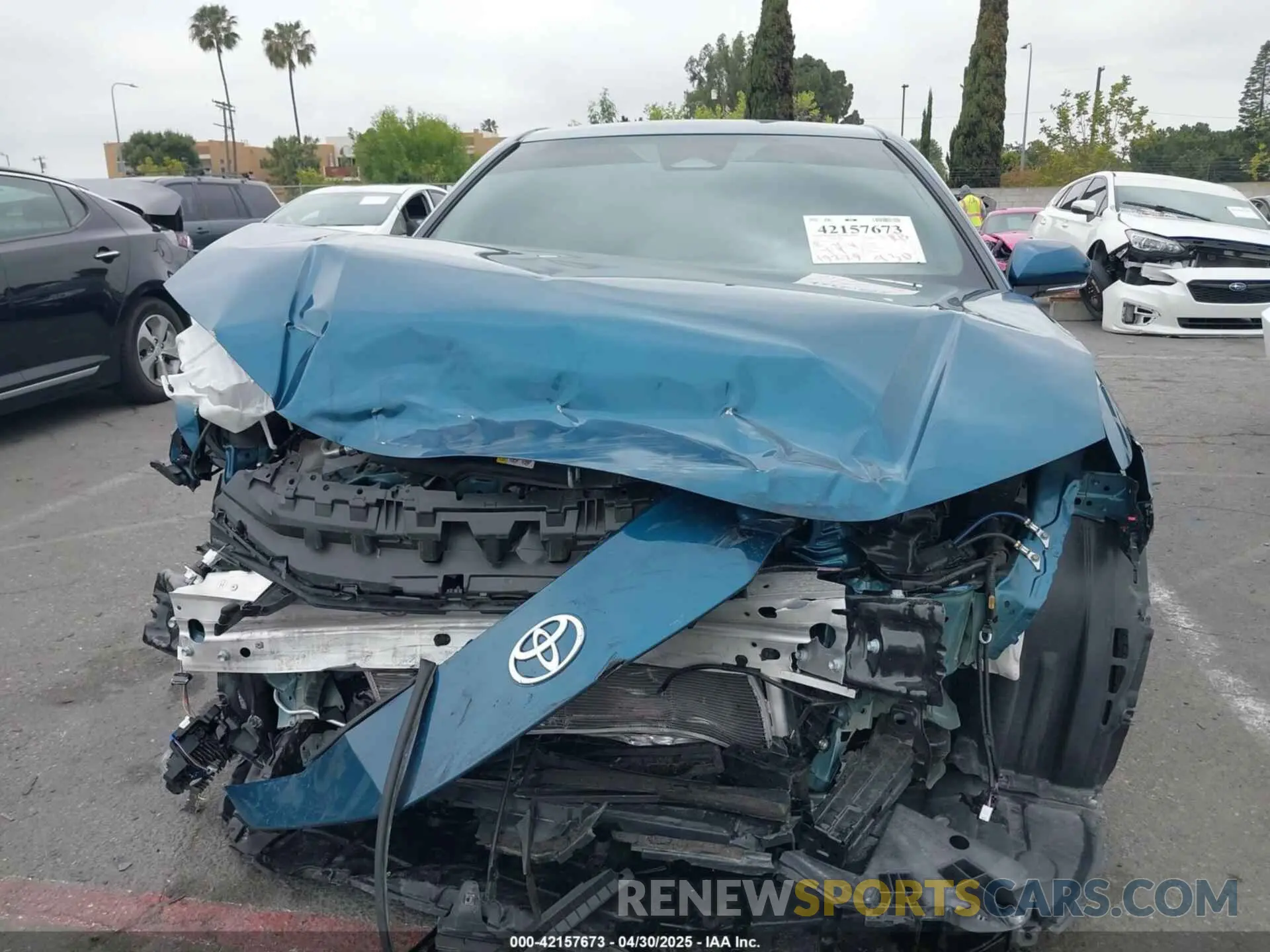 6 Photograph of a damaged car 4T1DAACK9SU032387 TOYOTA CAMRY 2025
