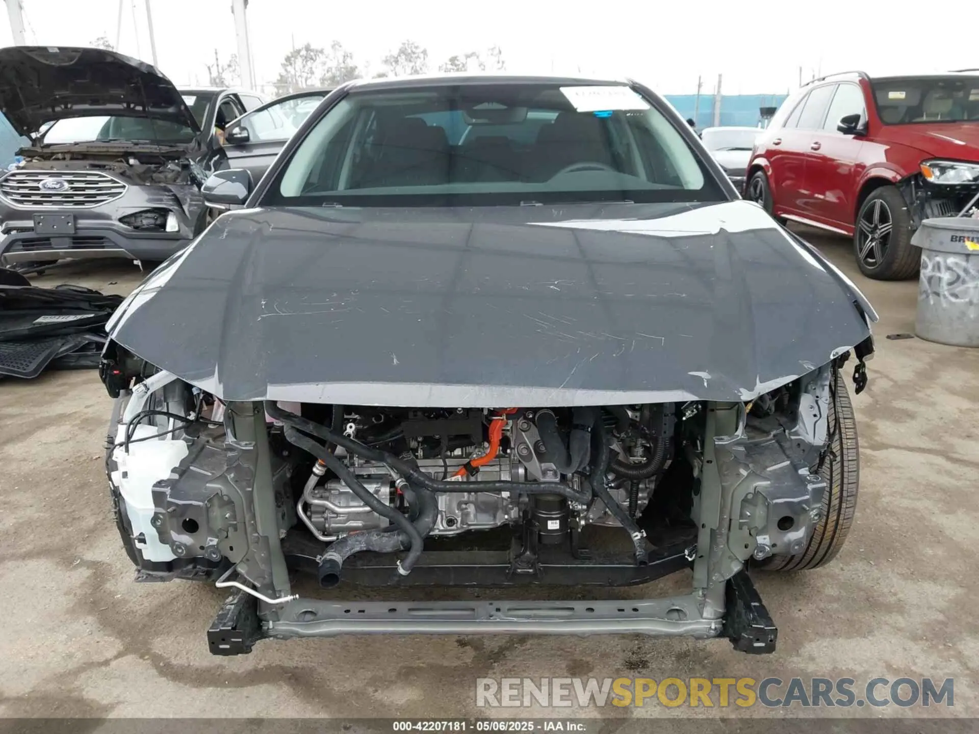 13 Photograph of a damaged car 4T1DAACK9SU043003 TOYOTA CAMRY 2025
