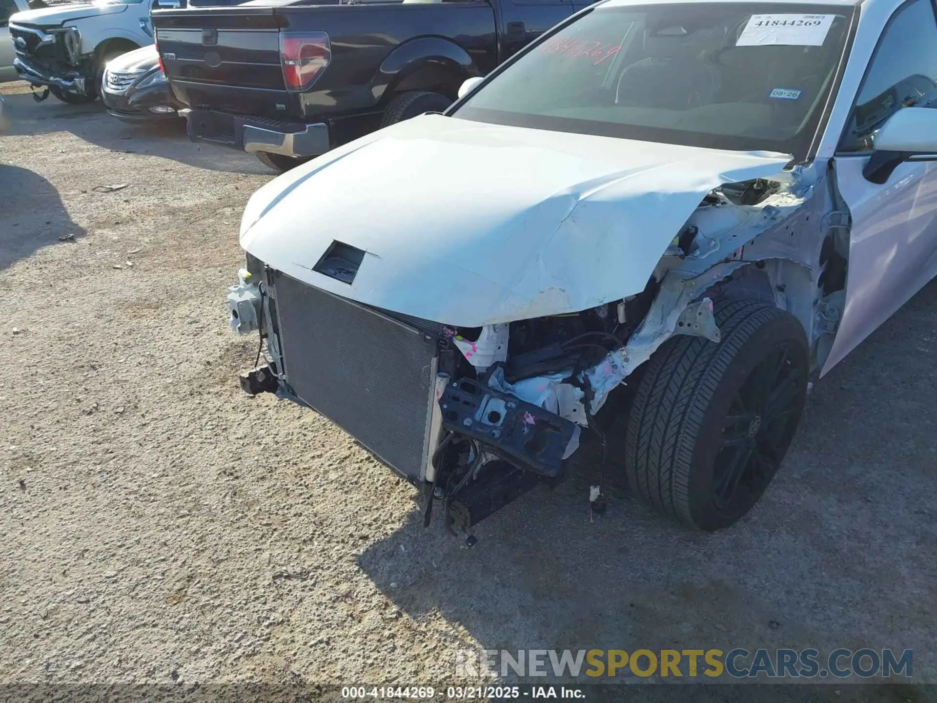 6 Photograph of a damaged car 4T1DAACK9SU044278 TOYOTA CAMRY 2025