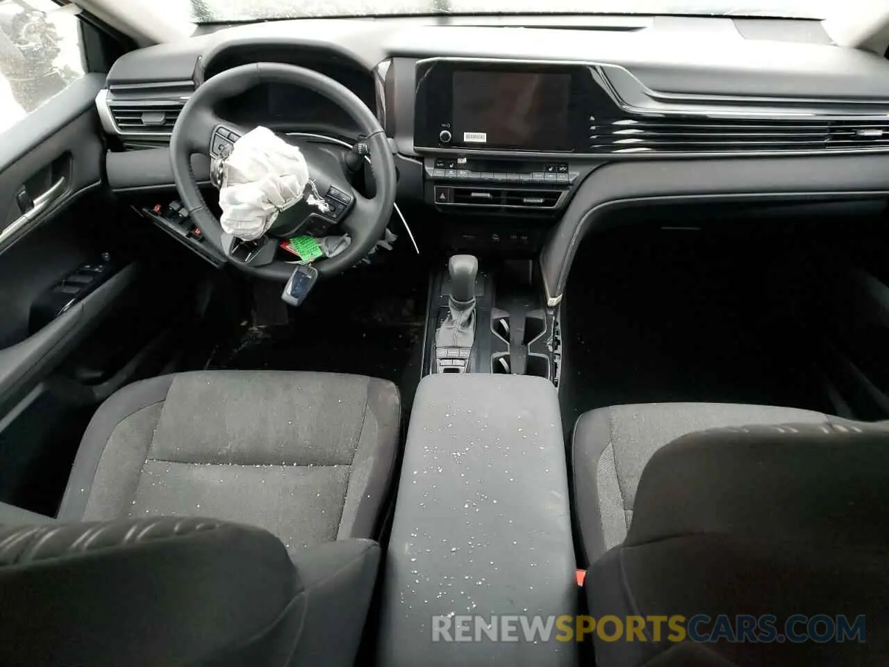 8 Photograph of a damaged car 4T1DAACK9SU067513 TOYOTA CAMRY 2025
