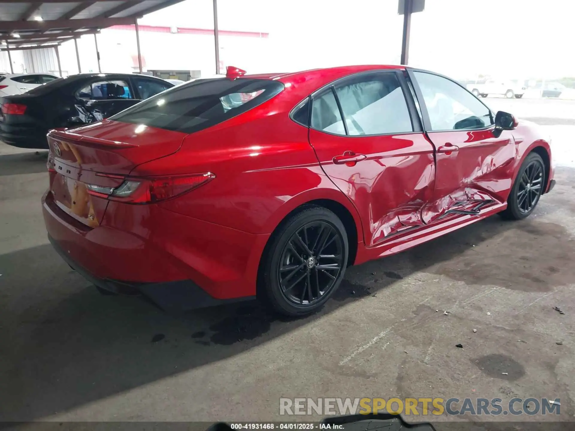 4 Photograph of a damaged car 4T1DAACK9SU097515 TOYOTA CAMRY 2025