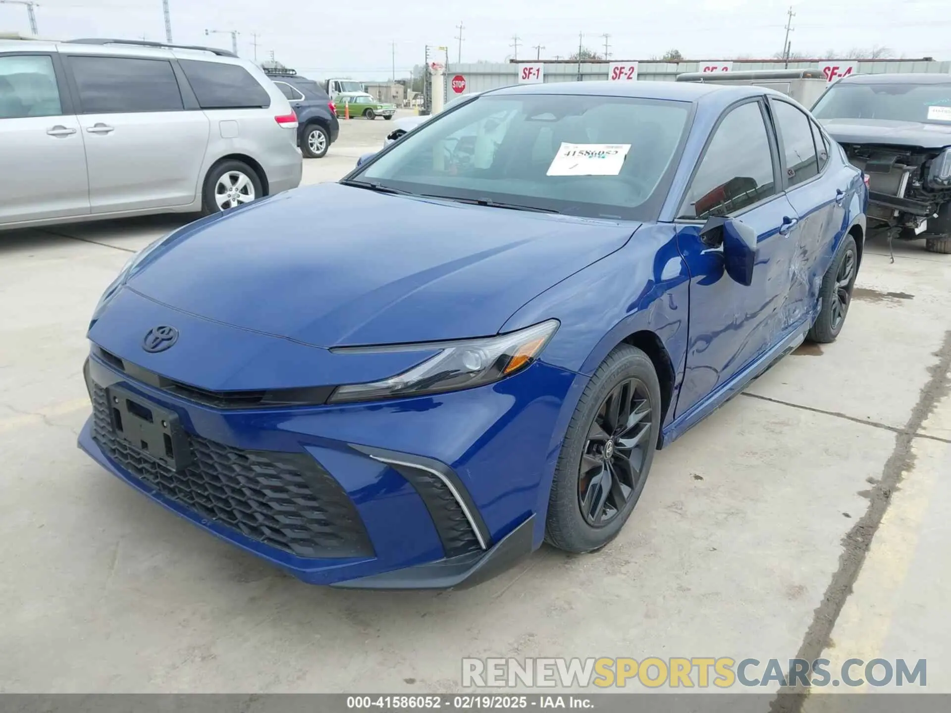 2 Photograph of a damaged car 4T1DAACK9SU098888 TOYOTA CAMRY 2025