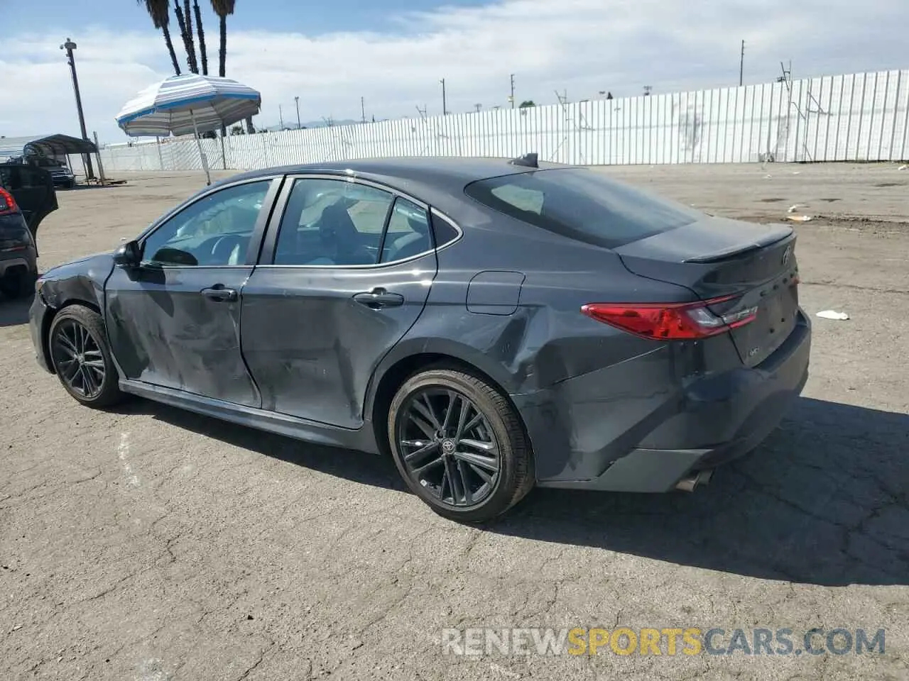 2 Photograph of a damaged car 4T1DAACK9SU102888 TOYOTA CAMRY 2025