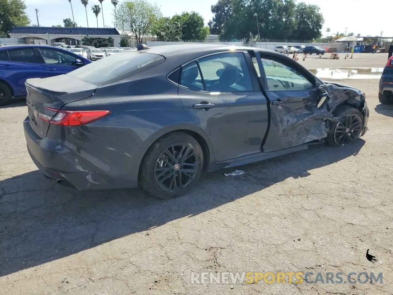 3 Photograph of a damaged car 4T1DAACK9SU102888 TOYOTA CAMRY 2025