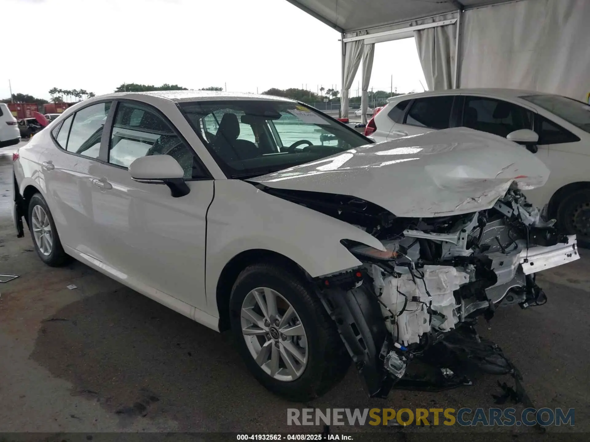 1 Photograph of a damaged car 4T1DAACK9SU112515 TOYOTA CAMRY 2025
