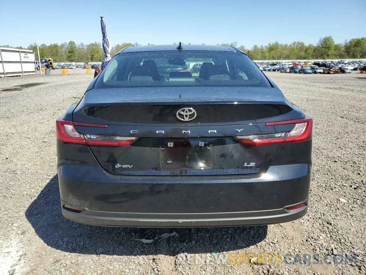 6 Photograph of a damaged car 4T1DAACK9SU117570 TOYOTA CAMRY 2025