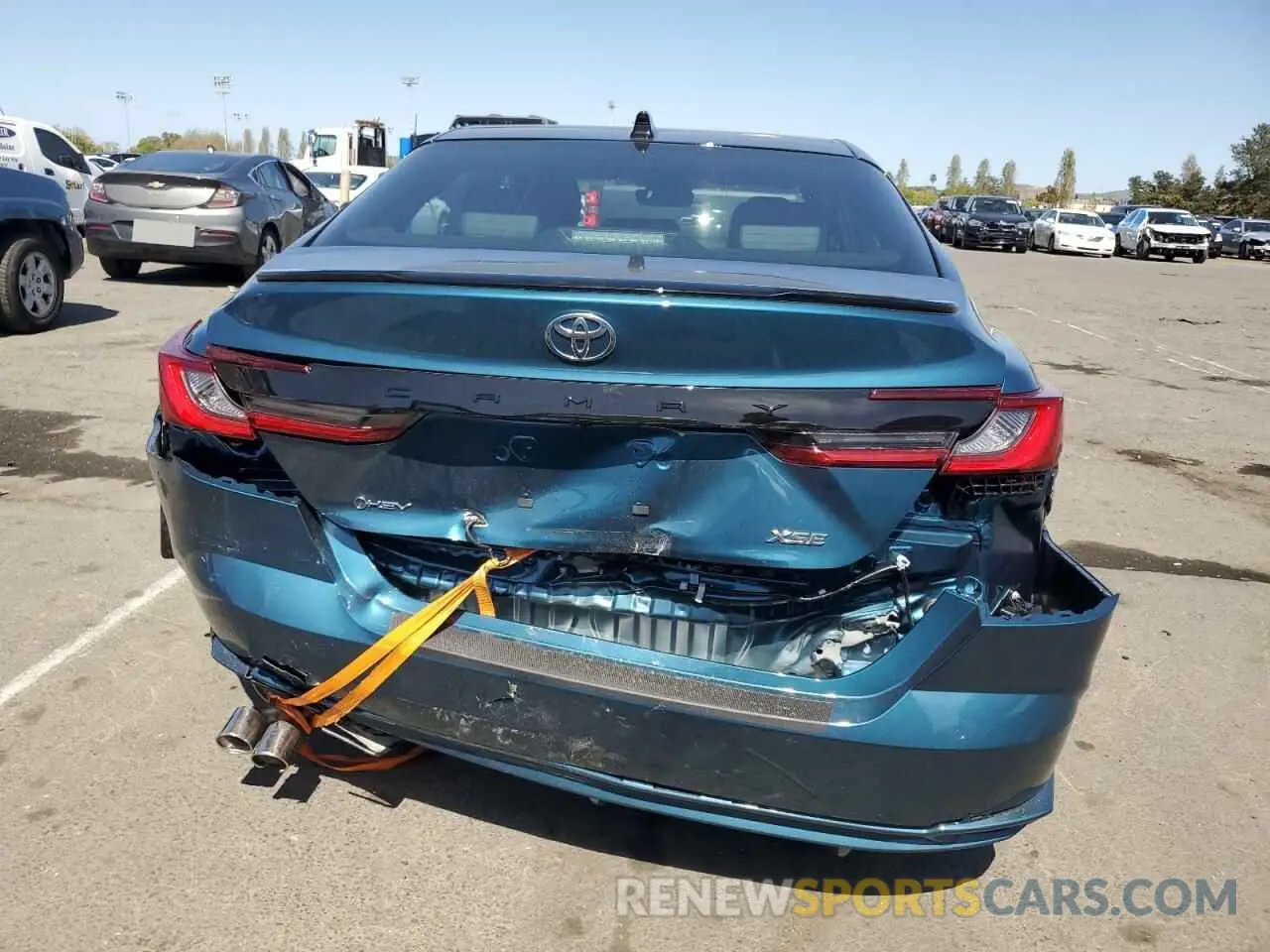 6 Photograph of a damaged car 4T1DAACK9SU122056 TOYOTA CAMRY 2025