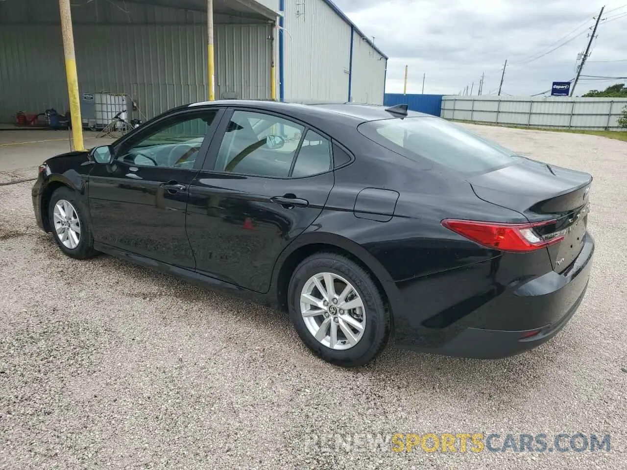 2 Photograph of a damaged car 4T1DAACK9SU122218 TOYOTA CAMRY 2025