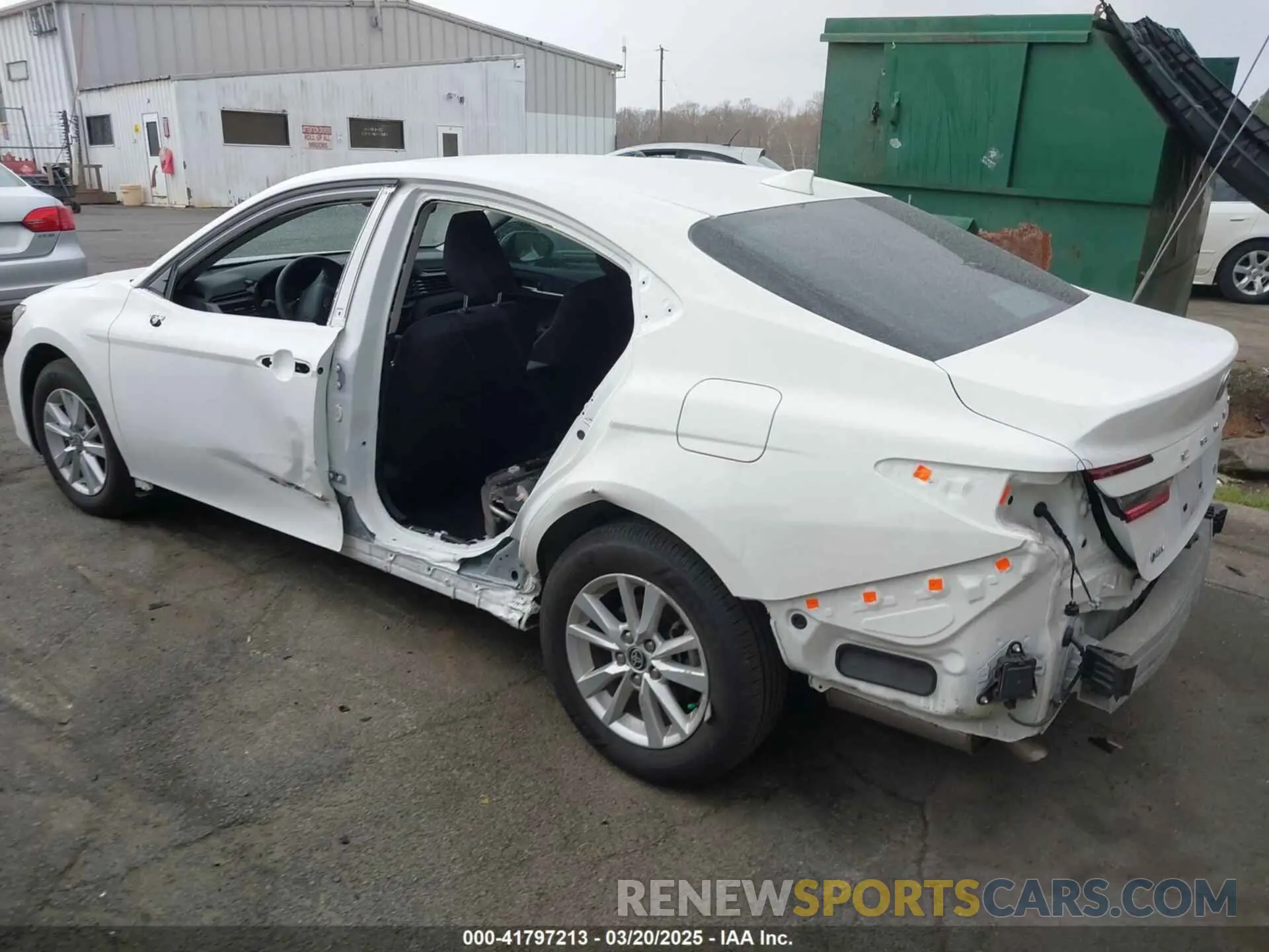 3 Photograph of a damaged car 4T1DAACK9SU503003 TOYOTA CAMRY 2025