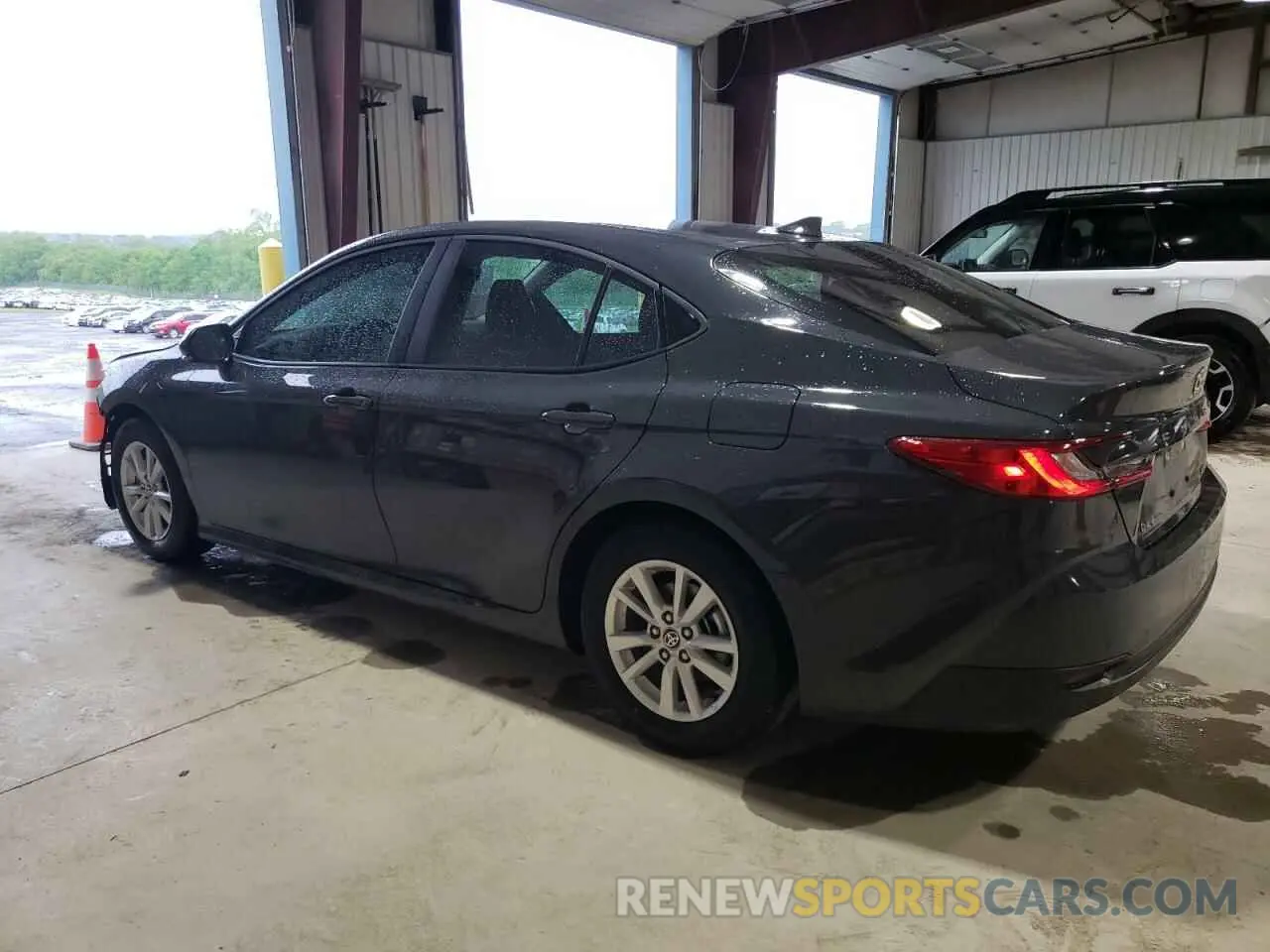 2 Photograph of a damaged car 4T1DAACK9SU506208 TOYOTA CAMRY 2025