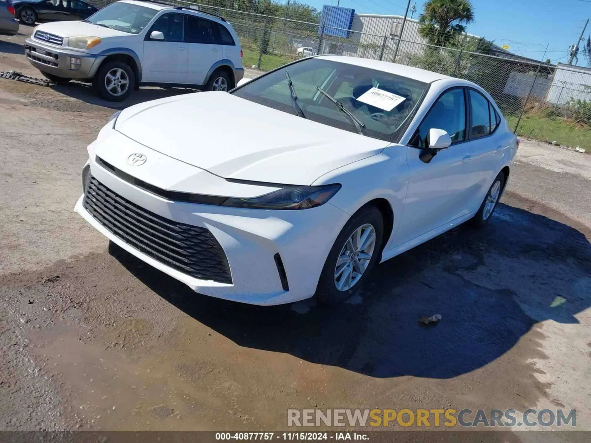 2 Photograph of a damaged car 4T1DAACK9SU520531 TOYOTA CAMRY 2025