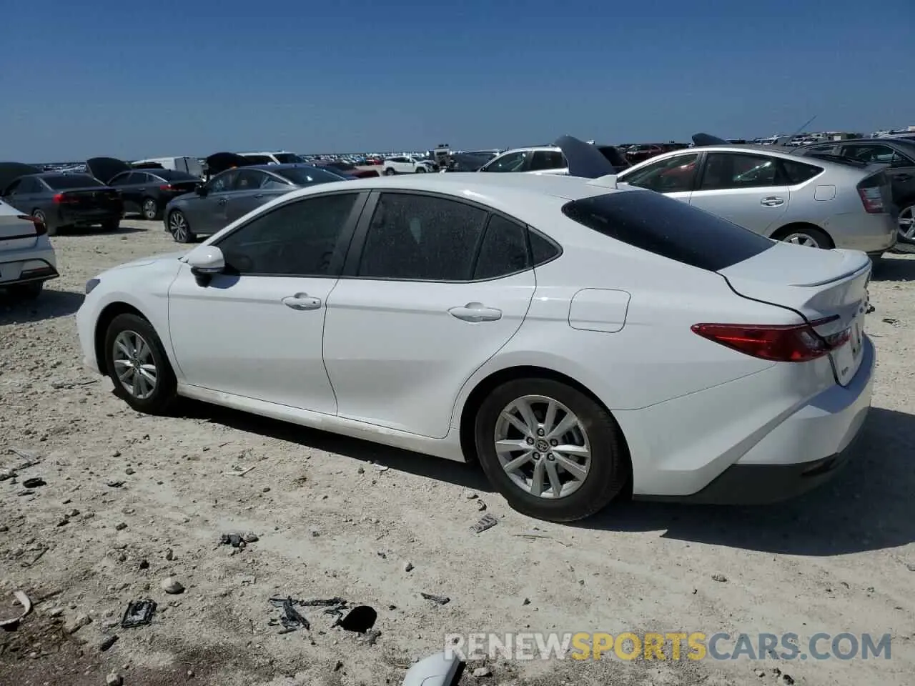 2 Photograph of a damaged car 4T1DAACK9SU528371 TOYOTA CAMRY 2025