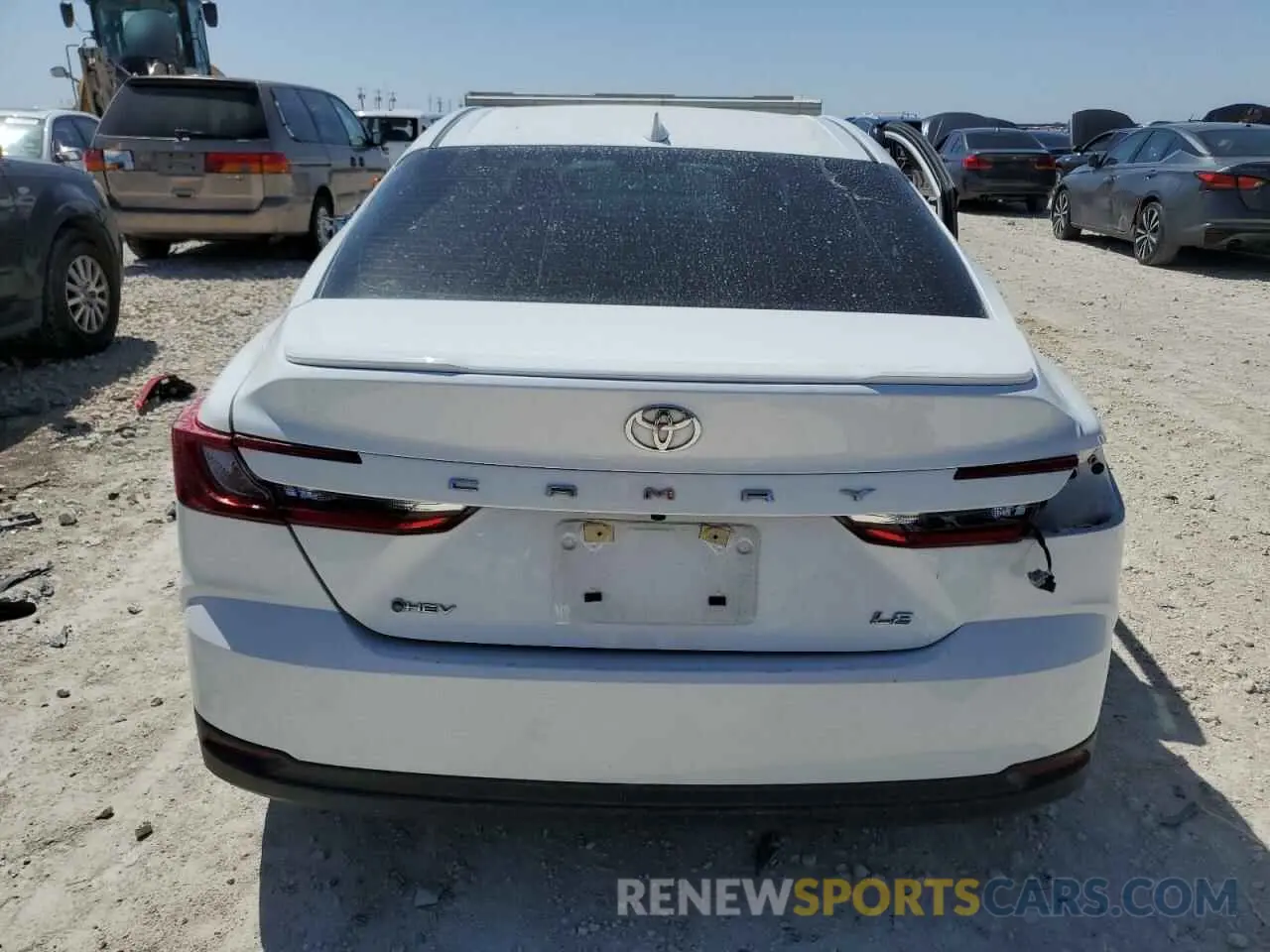 6 Photograph of a damaged car 4T1DAACK9SU528371 TOYOTA CAMRY 2025