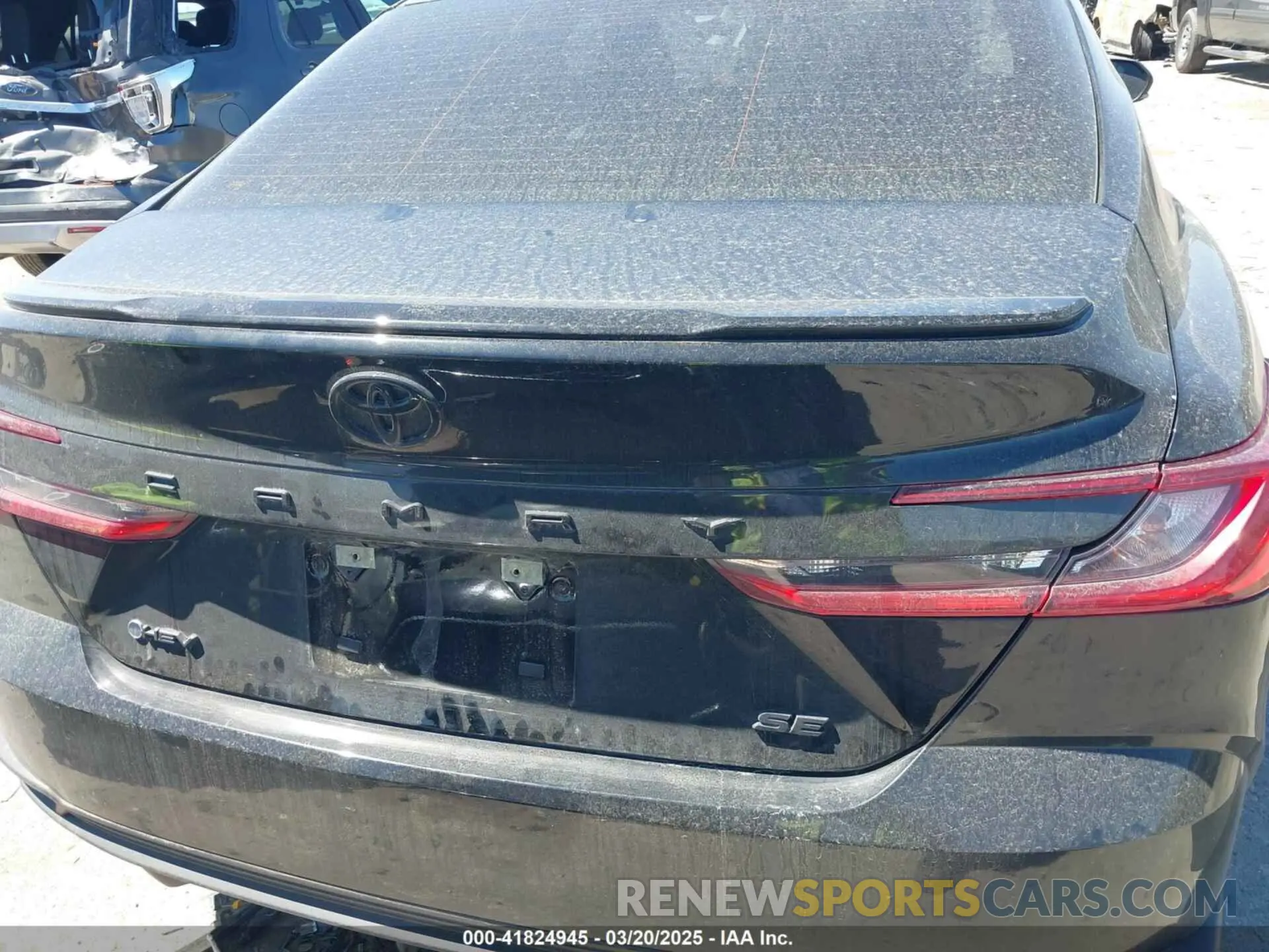 16 Photograph of a damaged car 4T1DAACK9SU531612 TOYOTA CAMRY 2025
