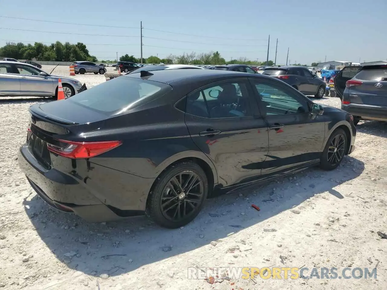 3 Photograph of a damaged car 4T1DAACK9SU533831 TOYOTA CAMRY 2025