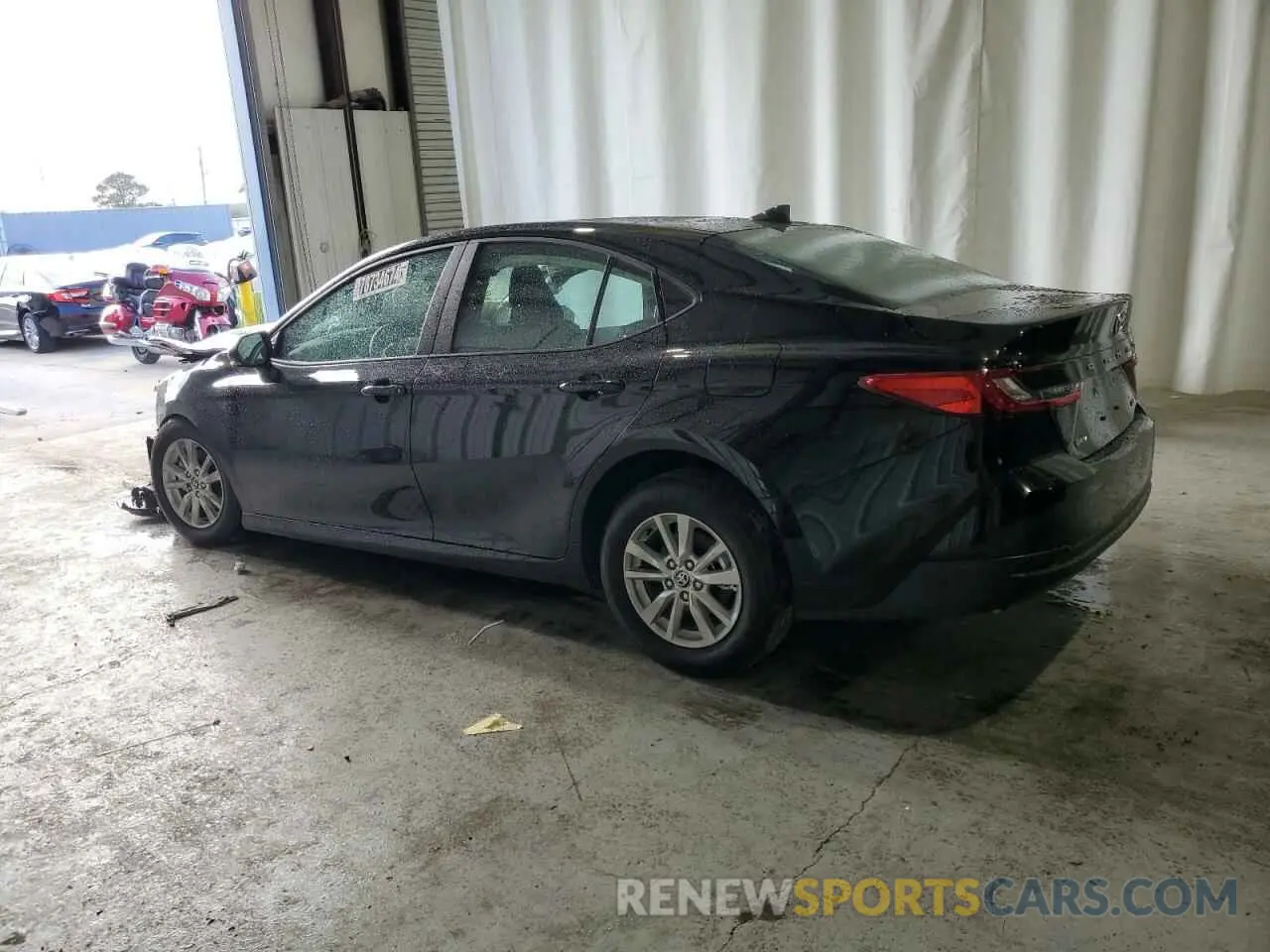 2 Photograph of a damaged car 4T1DAACK9SU535336 TOYOTA CAMRY 2025
