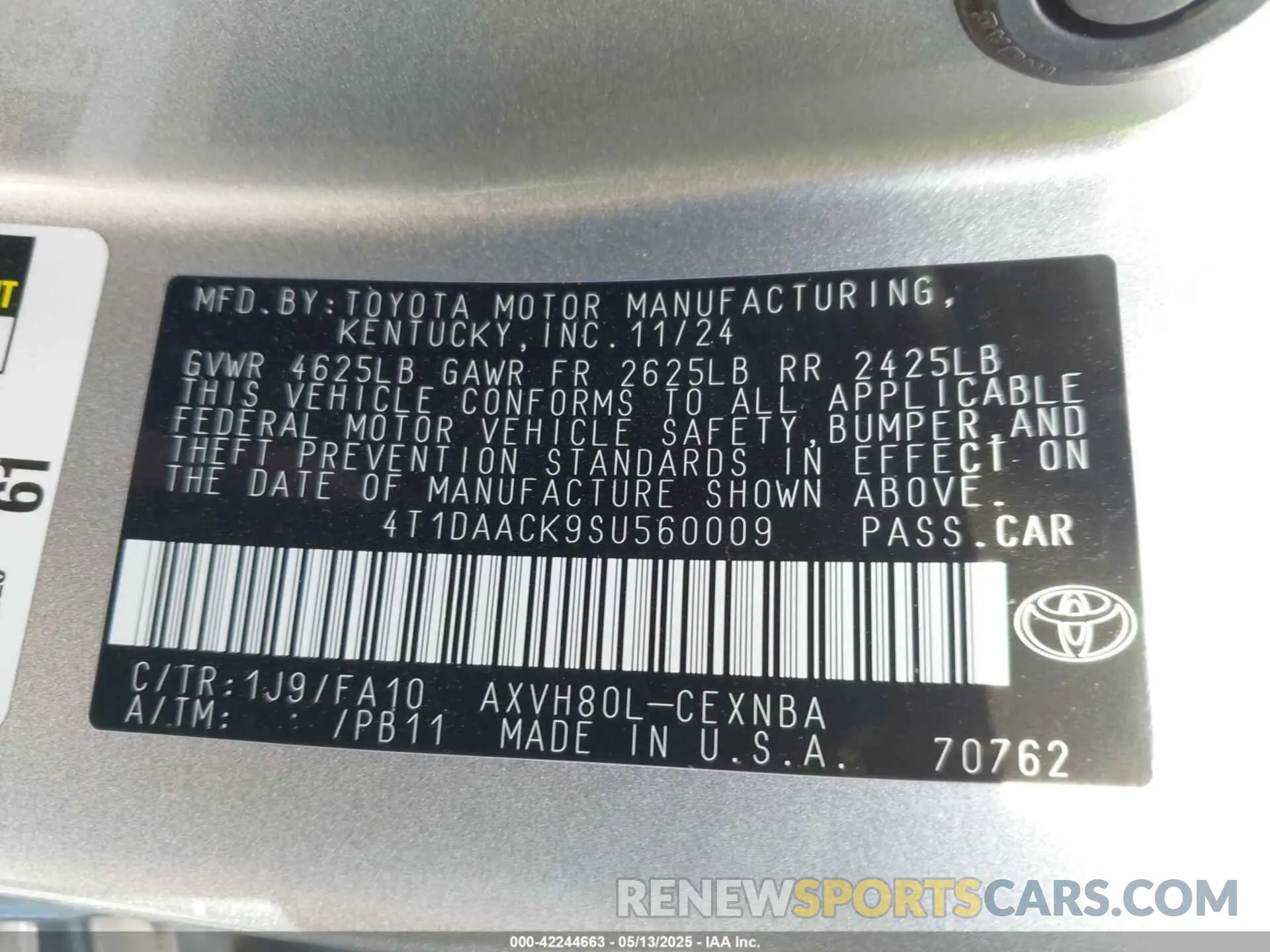 9 Photograph of a damaged car 4T1DAACK9SU560009 TOYOTA CAMRY 2025