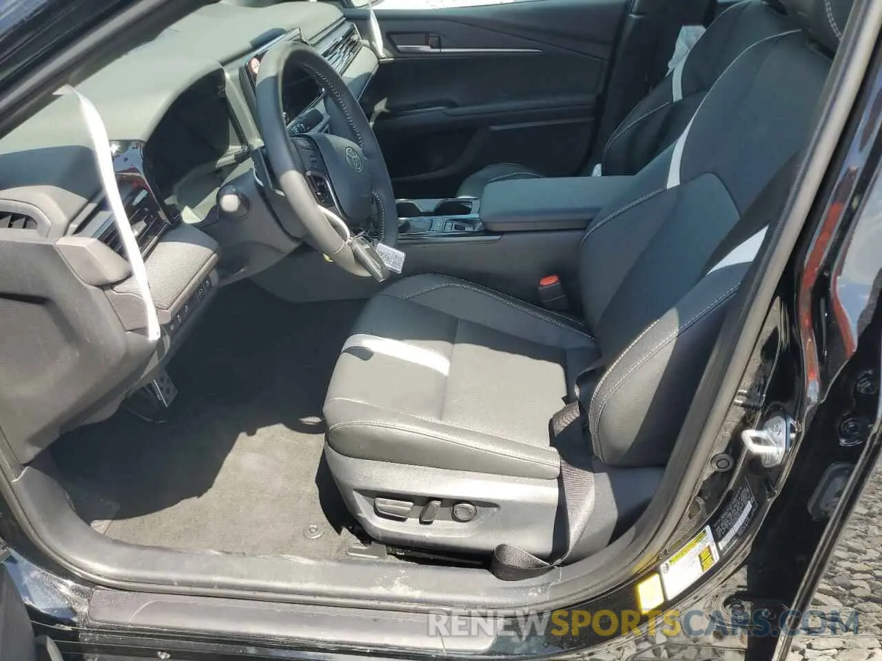7 Photograph of a damaged car 4T1DAACK9SU565162 TOYOTA CAMRY 2025