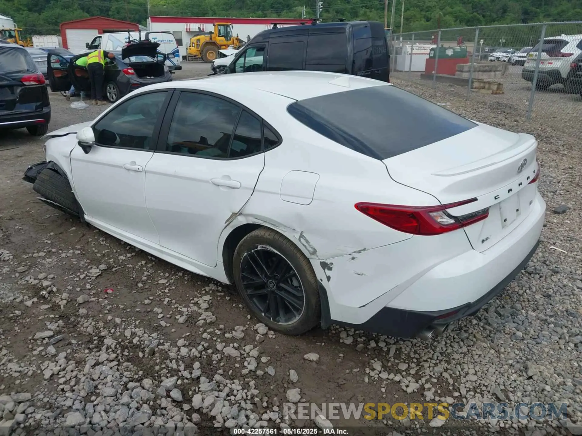 3 Photograph of a damaged car 4T1DAACK9SU582804 TOYOTA CAMRY 2025