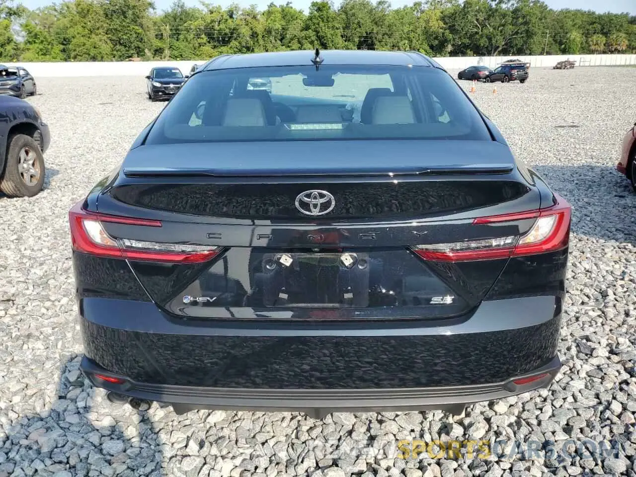 6 Photograph of a damaged car 4T1DAACKXSU010978 TOYOTA CAMRY 2025