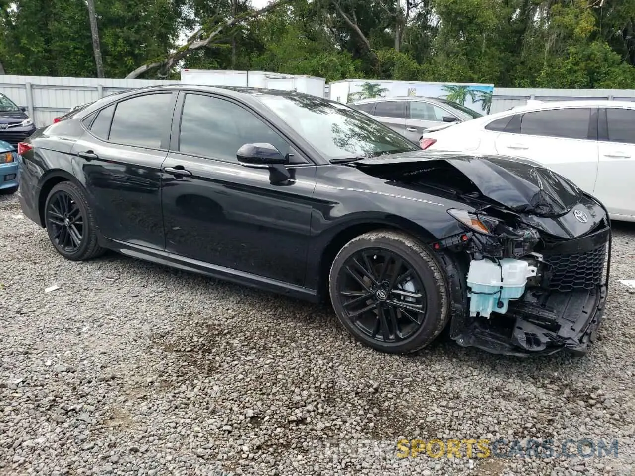 4 Photograph of a damaged car 4T1DAACKXSU020569 TOYOTA CAMRY 2025
