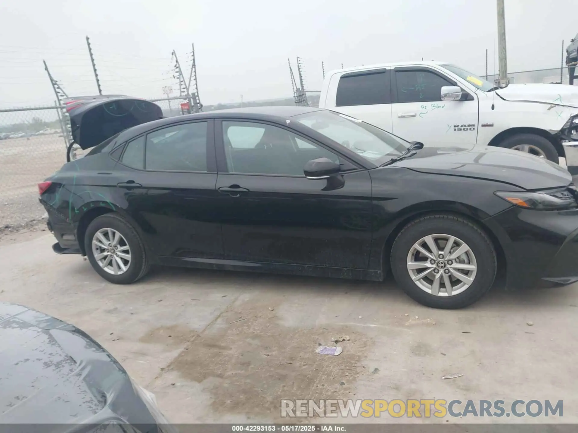 14 Photograph of a damaged car 4T1DAACKXSU022712 TOYOTA CAMRY 2025