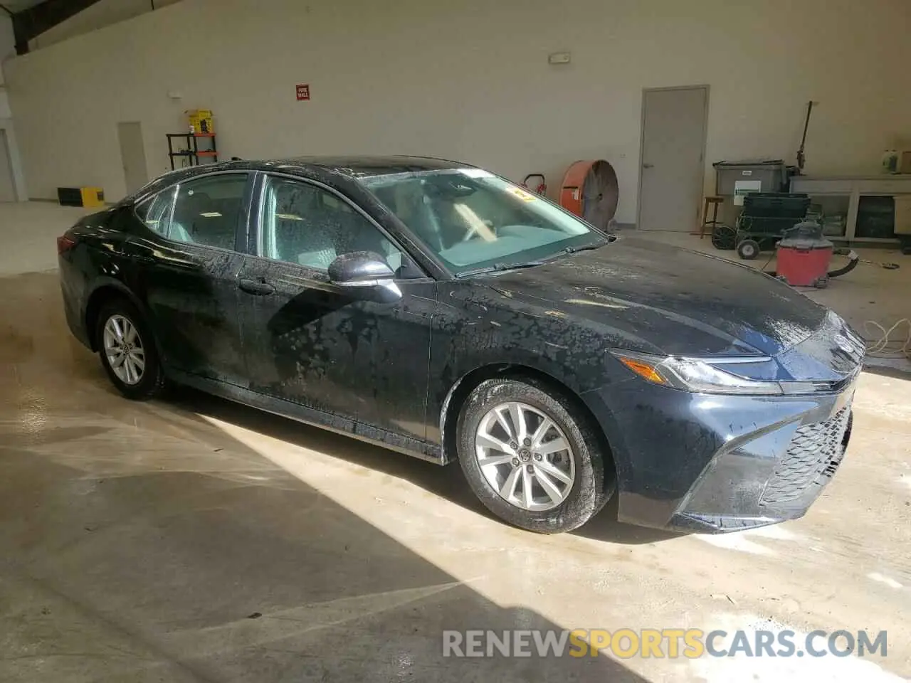 4 Photograph of a damaged car 4T1DAACKXSU025691 TOYOTA CAMRY 2025