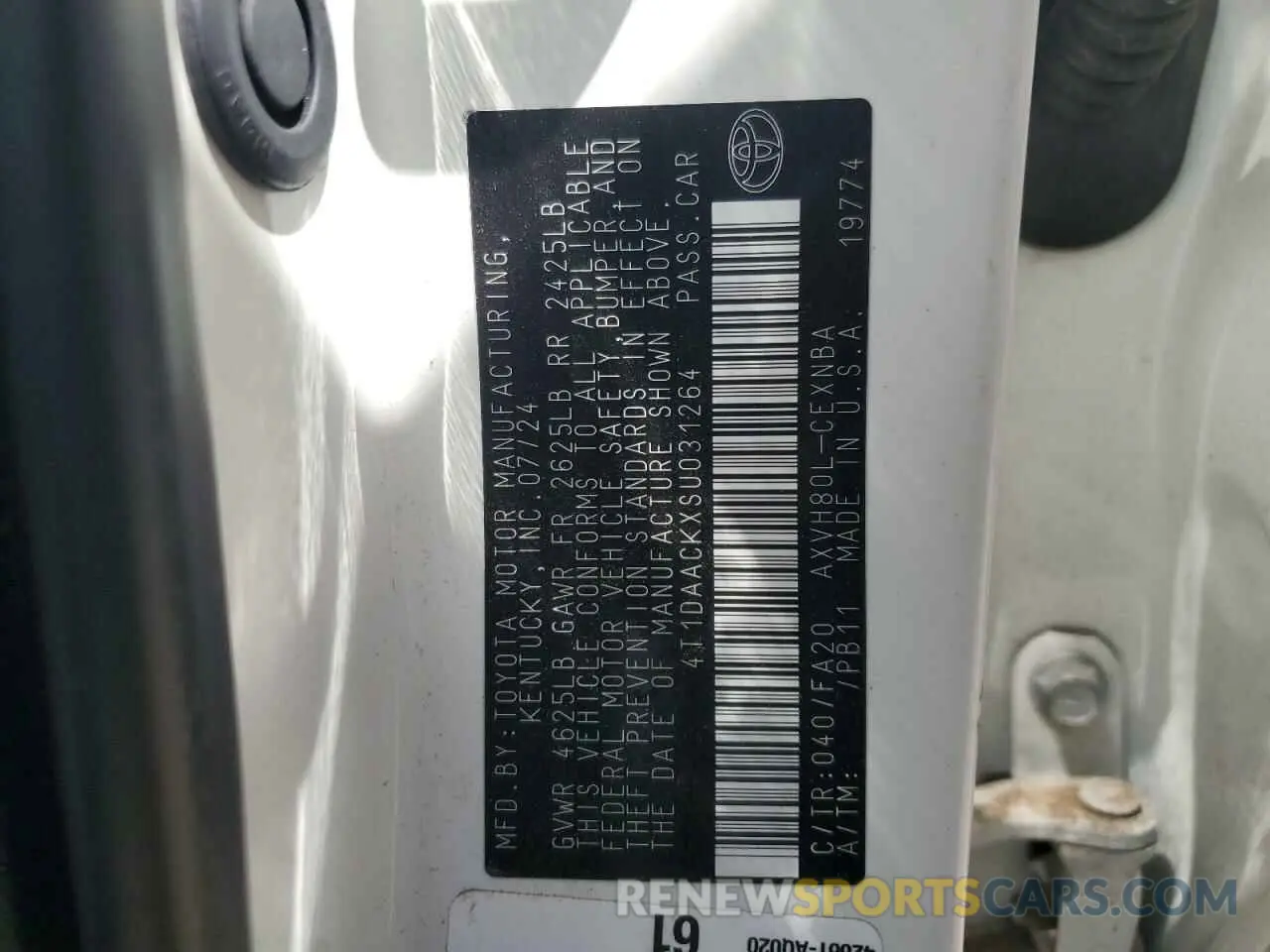 13 Photograph of a damaged car 4T1DAACKXSU031264 TOYOTA CAMRY 2025