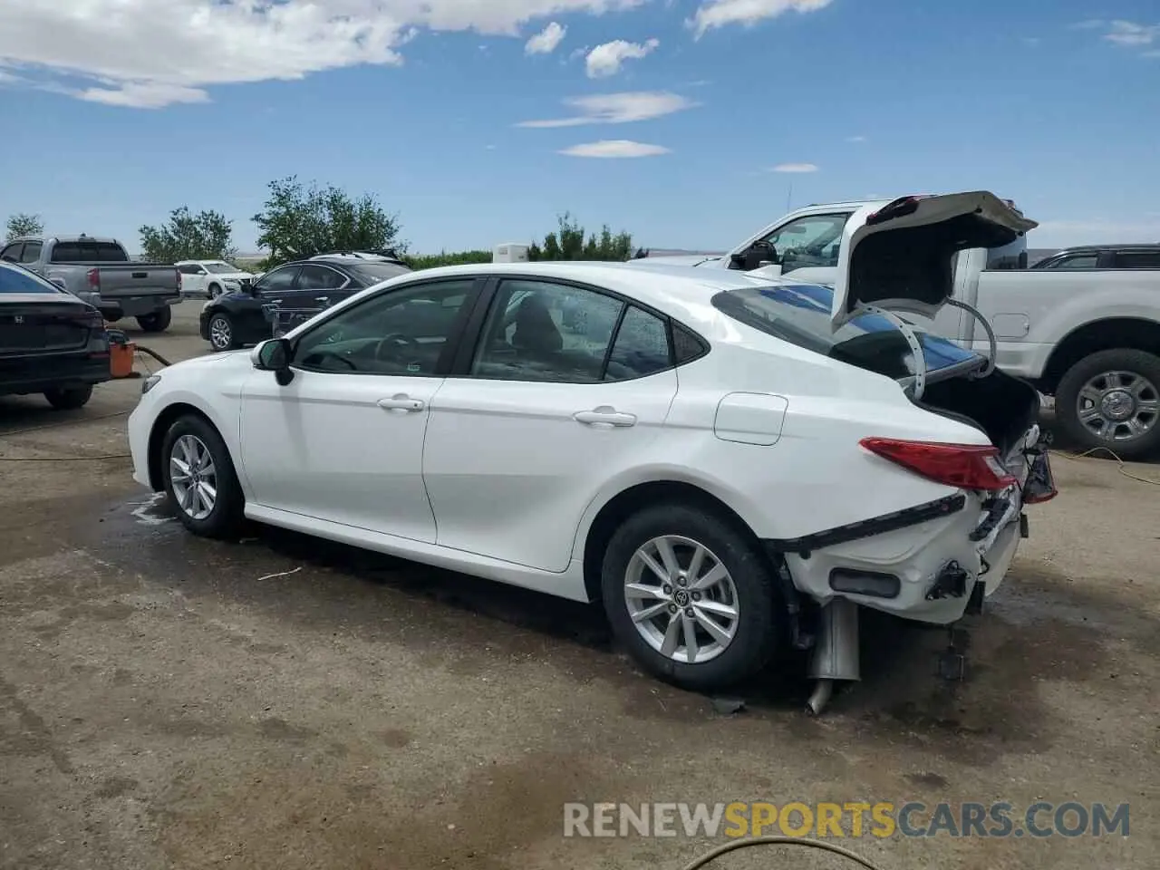 2 Photograph of a damaged car 4T1DAACKXSU031264 TOYOTA CAMRY 2025