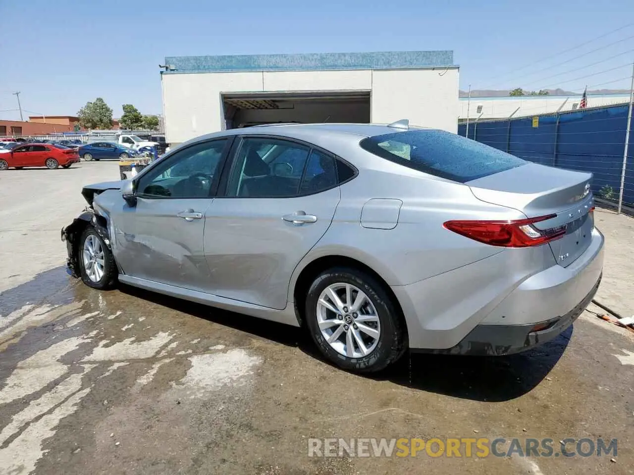 2 Photograph of a damaged car 4T1DAACKXSU033239 TOYOTA CAMRY 2025