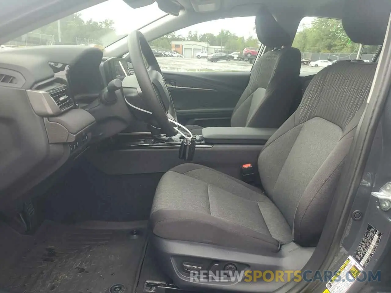 7 Photograph of a damaged car 4T1DAACKXSU037033 TOYOTA CAMRY 2025