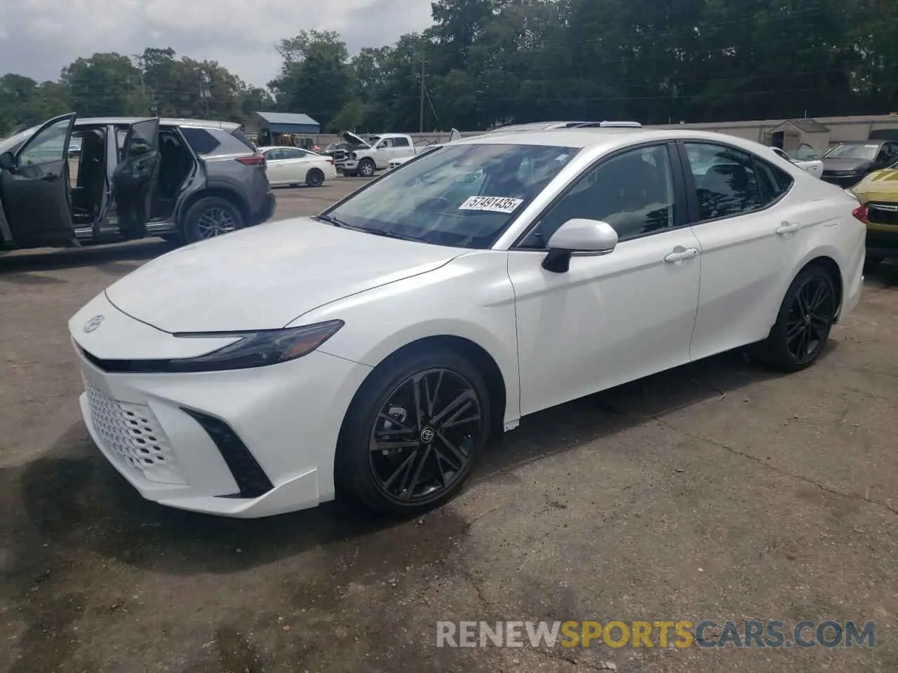 1 Photograph of a damaged car 4T1DAACKXSU037856 TOYOTA CAMRY 2025