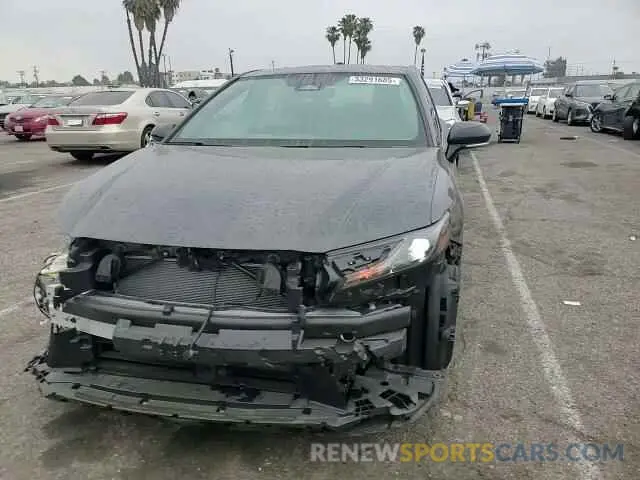 11 Photograph of a damaged car 4T1DAACKXSU046511 TOYOTA CAMRY 2025