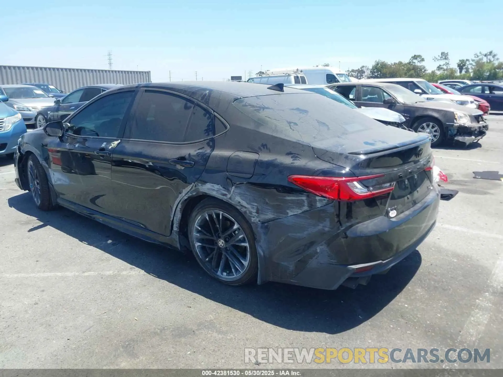 3 Photograph of a damaged car 4T1DAACKXSU058108 TOYOTA CAMRY 2025