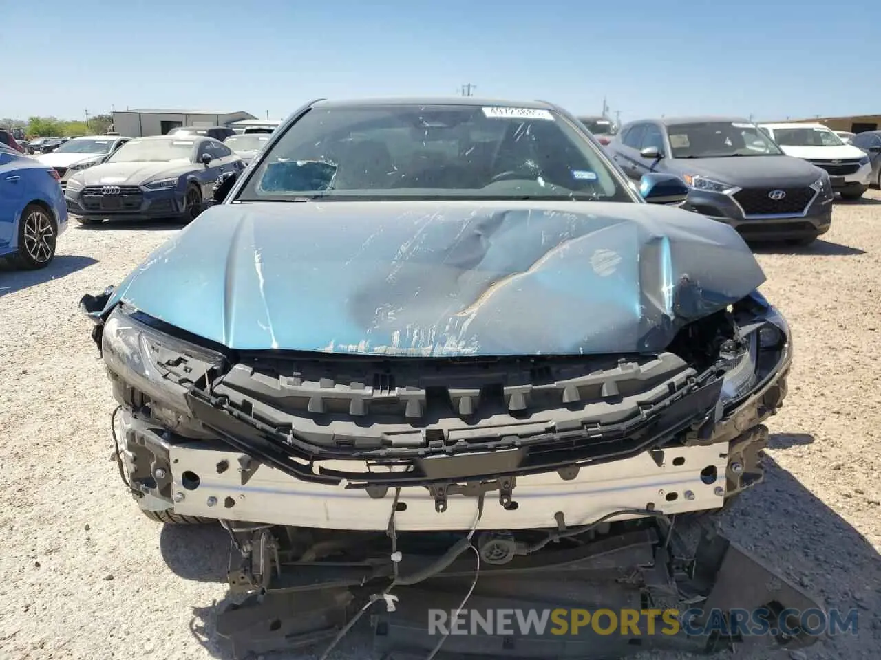 5 Photograph of a damaged car 4T1DAACKXSU060098 TOYOTA CAMRY 2025