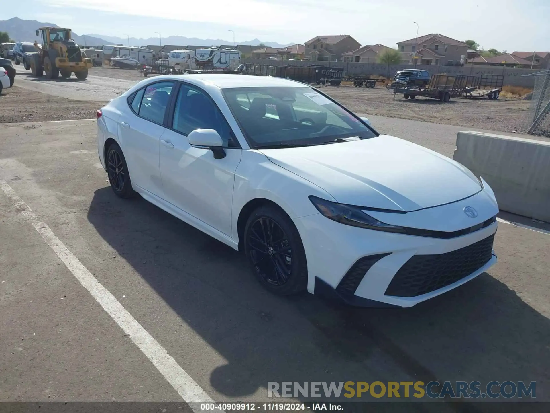 1 Photograph of a damaged car 4T1DAACKXSU061641 TOYOTA CAMRY 2025