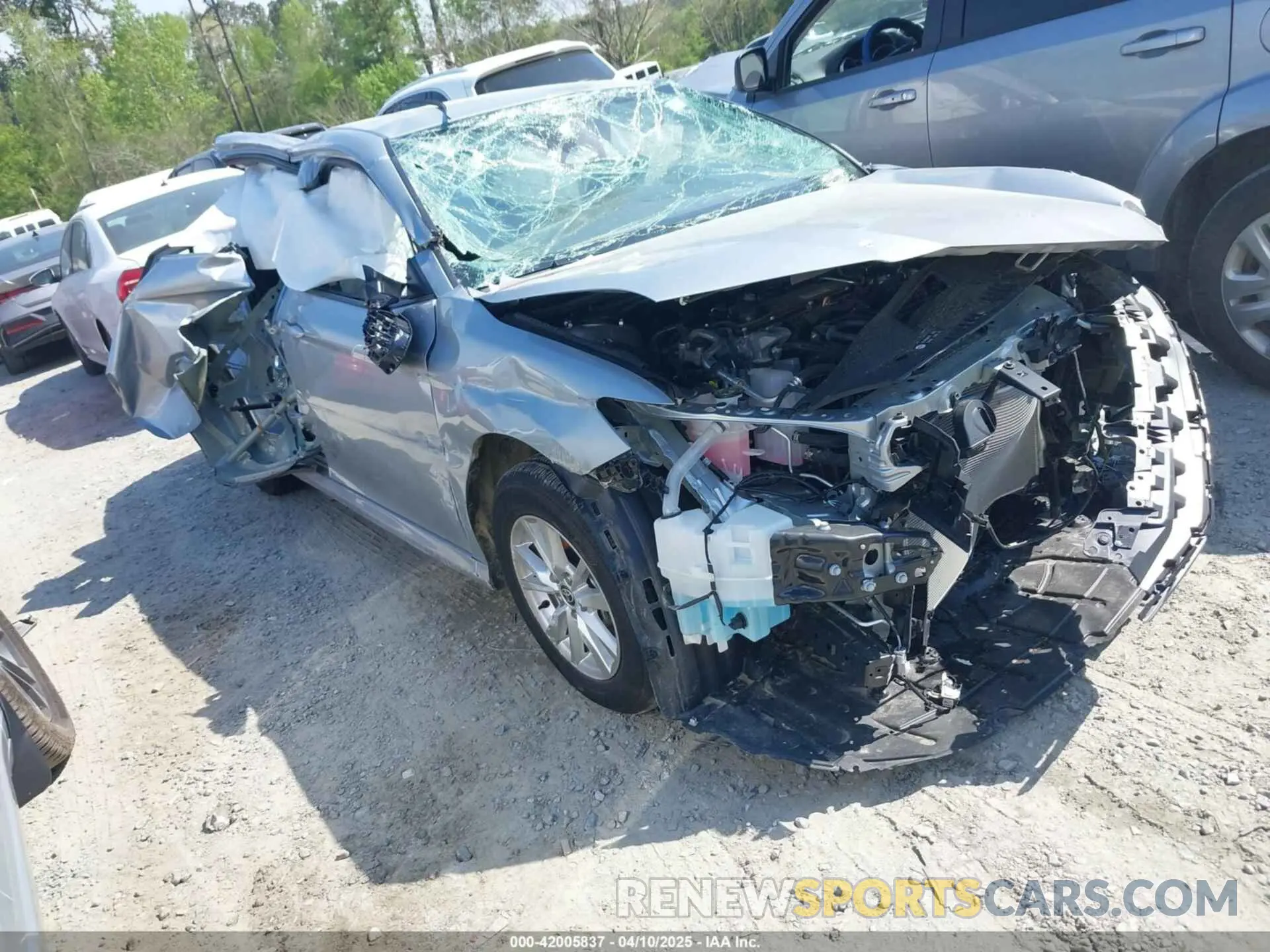 1 Photograph of a damaged car 4T1DAACKXSU091156 TOYOTA CAMRY 2025