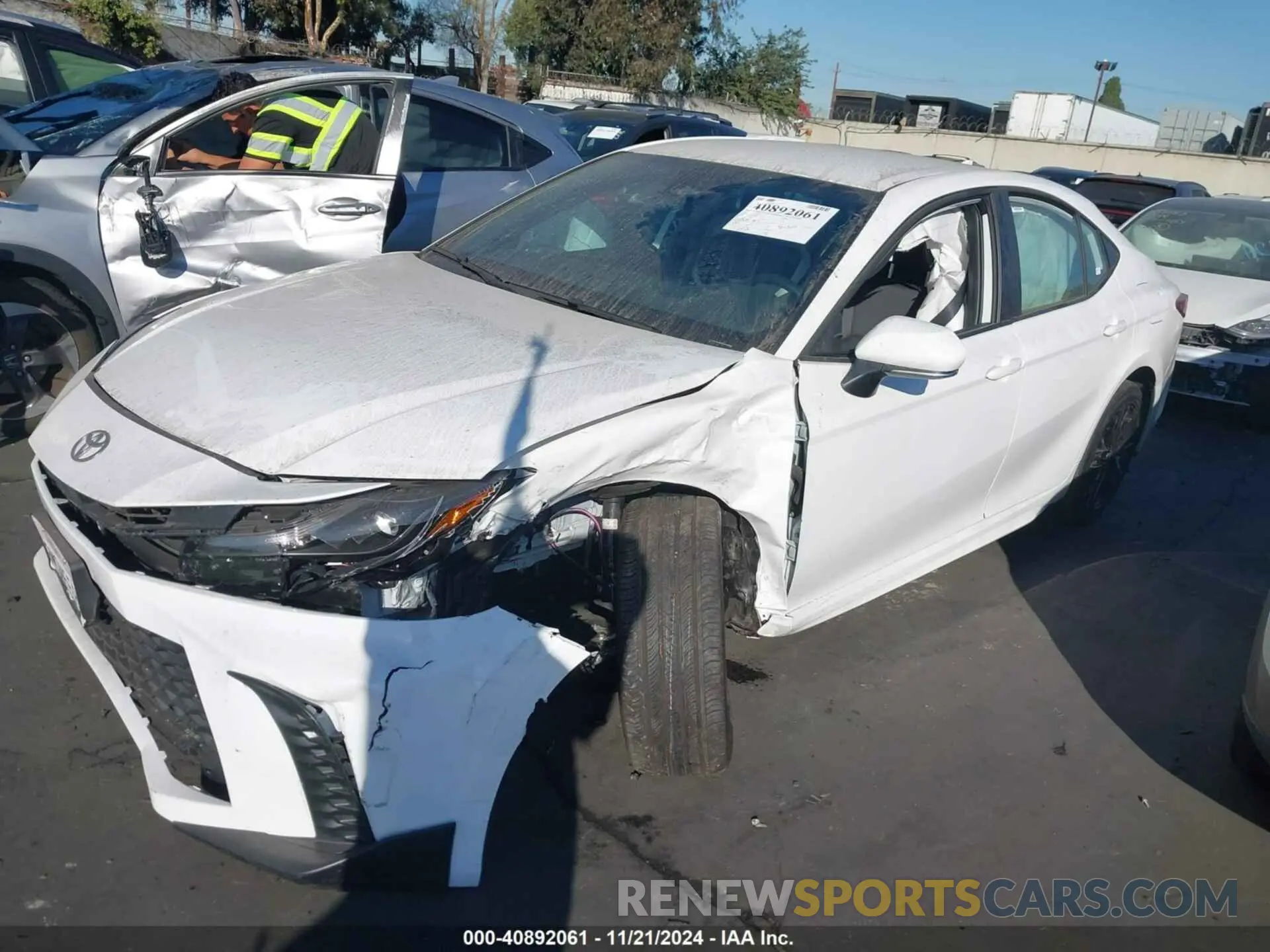 2 Photograph of a damaged car 4T1DAACKXSU502247 TOYOTA CAMRY 2025