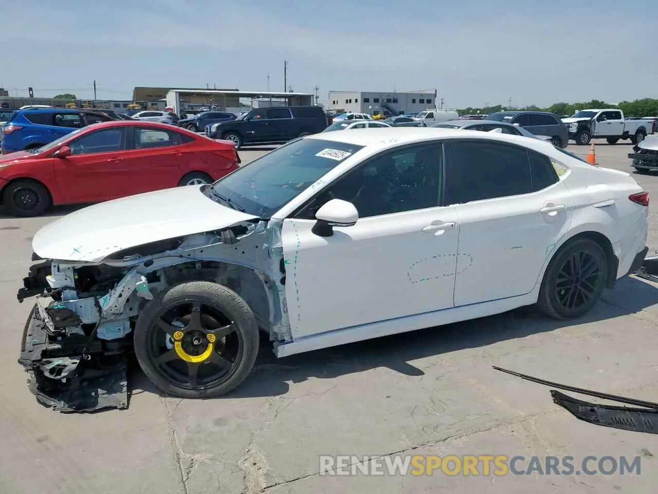1 Photograph of a damaged car 4T1DAACKXSU511689 TOYOTA CAMRY 2025
