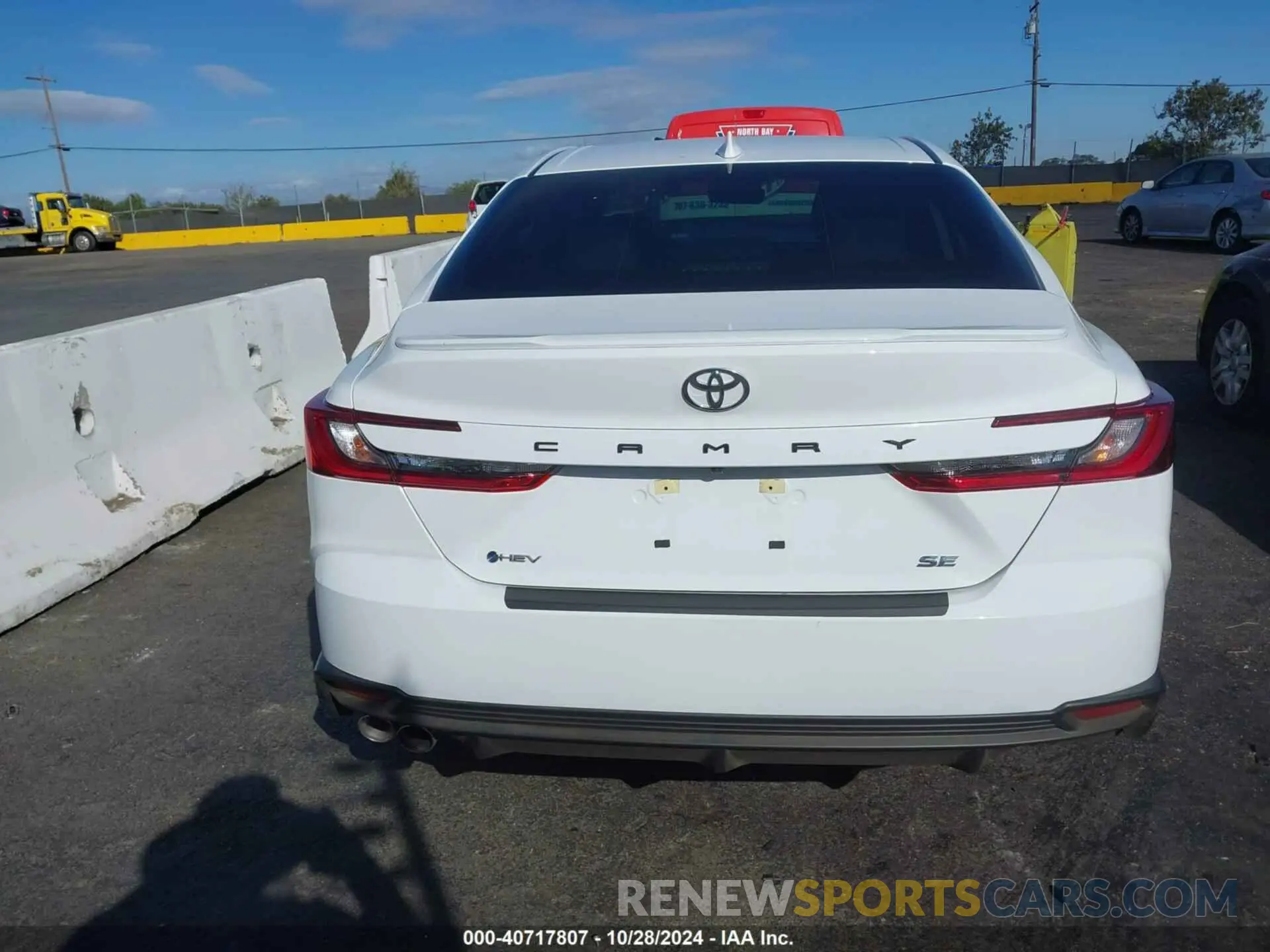 16 Photograph of a damaged car 4T1DAACKXSU517430 TOYOTA CAMRY 2025