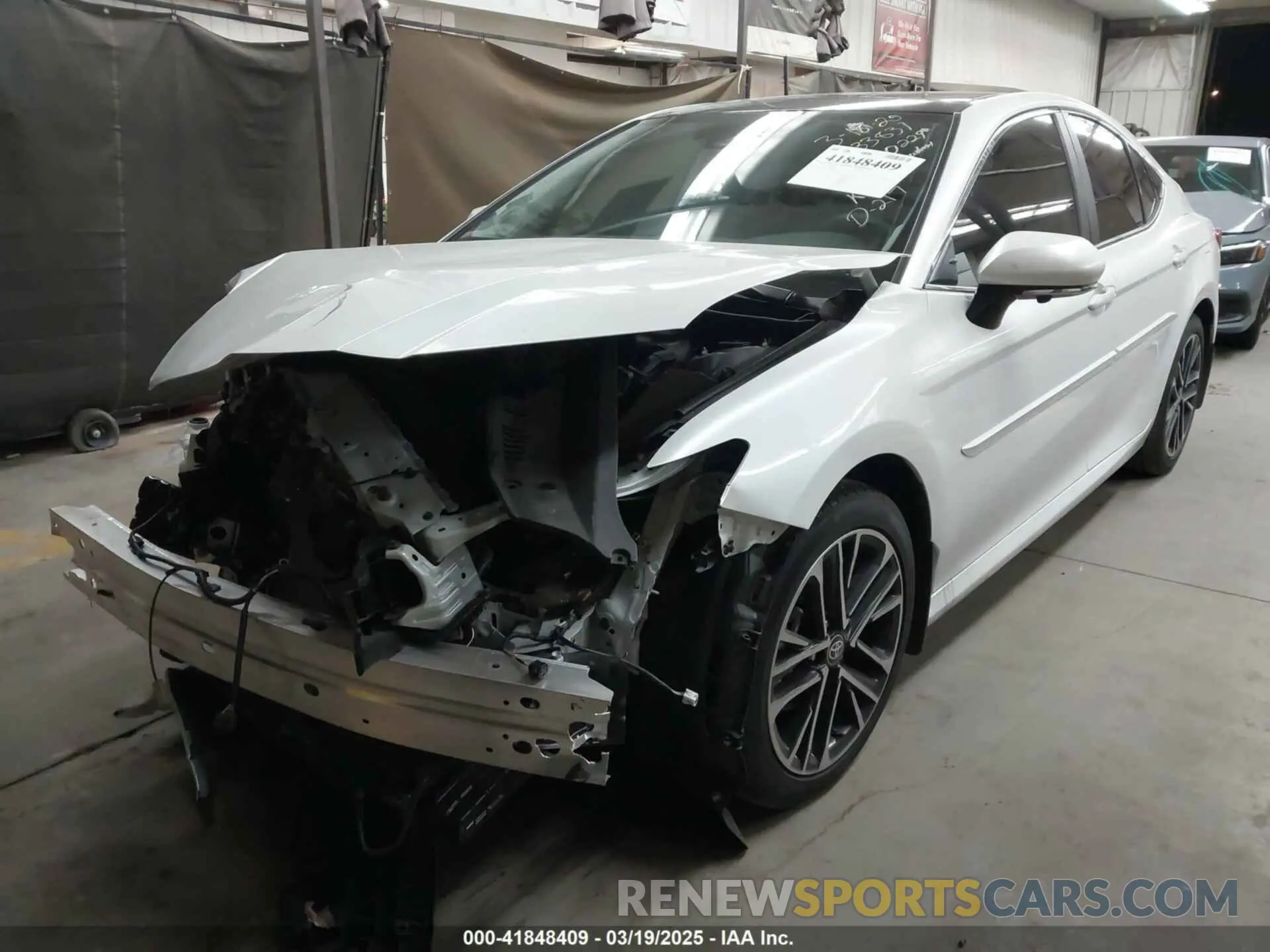 2 Photograph of a damaged car 4T1DAACKXSU520229 TOYOTA CAMRY 2025