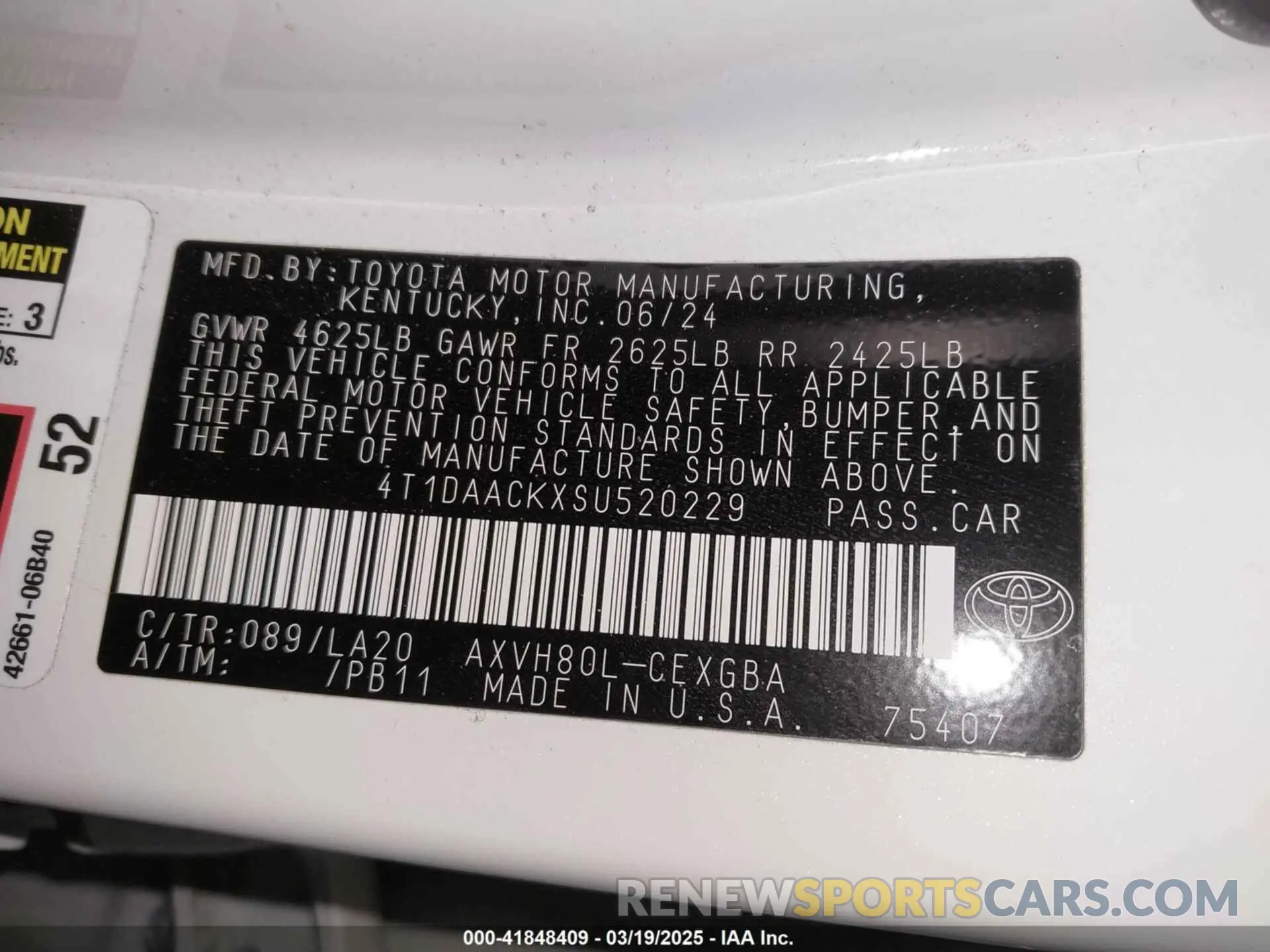 9 Photograph of a damaged car 4T1DAACKXSU520229 TOYOTA CAMRY 2025