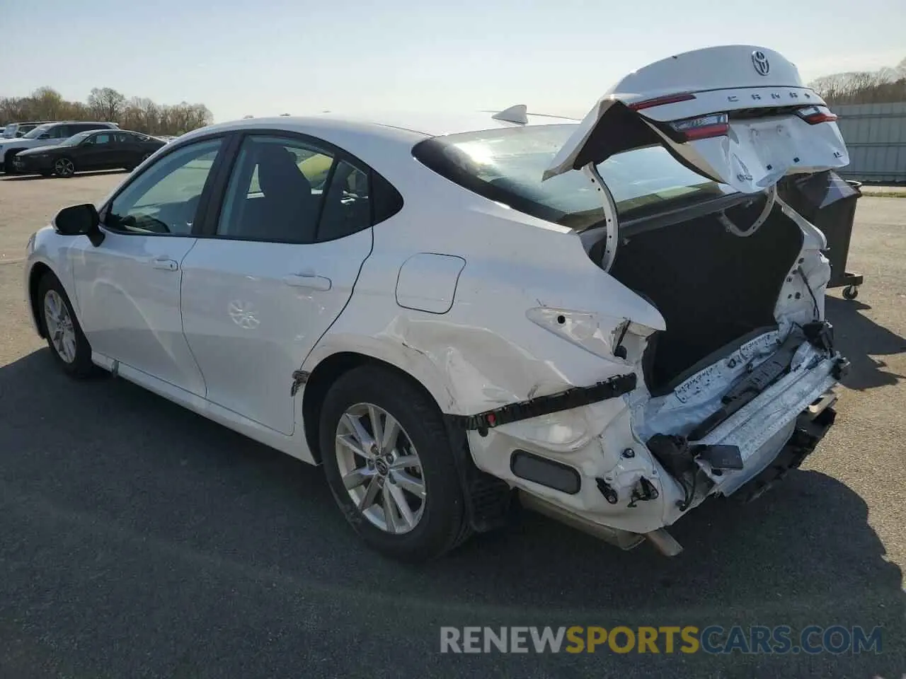 2 Photograph of a damaged car 4T1DAACKXSU526046 TOYOTA CAMRY 2025