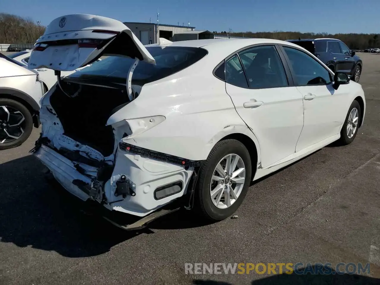 3 Photograph of a damaged car 4T1DAACKXSU526046 TOYOTA CAMRY 2025