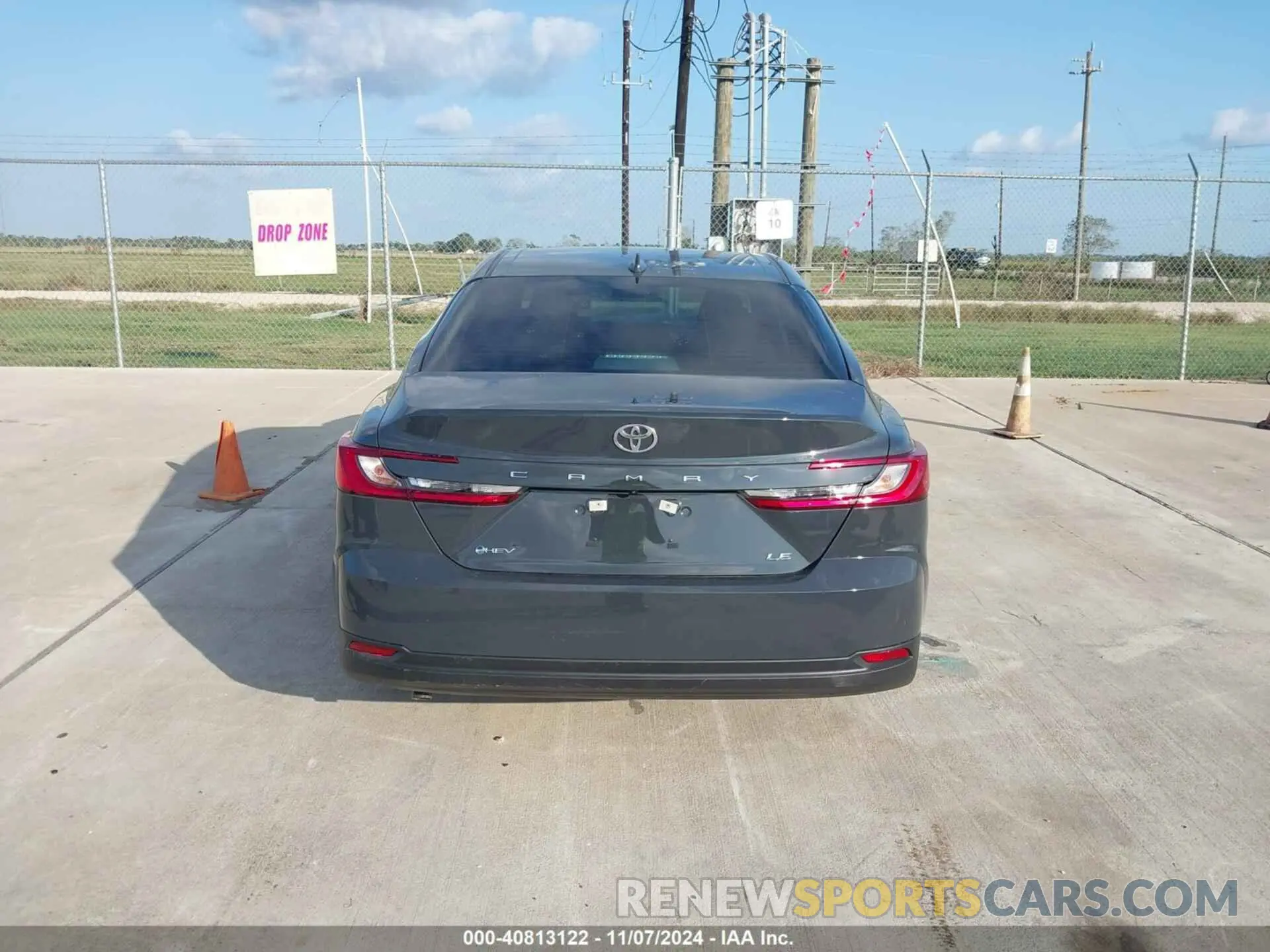 16 Photograph of a damaged car 4T1DAACKXSU547916 TOYOTA CAMRY 2025