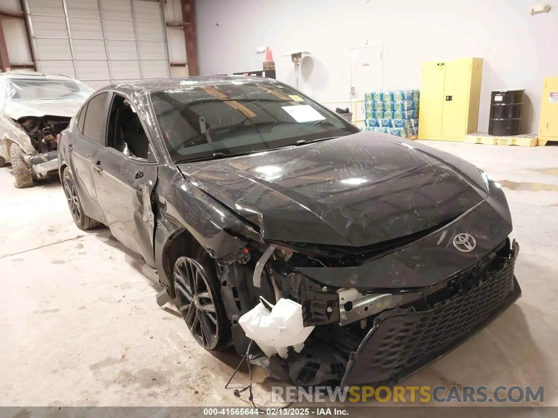 6 Photograph of a damaged car 4T1DAACKXSU548399 TOYOTA CAMRY 2025