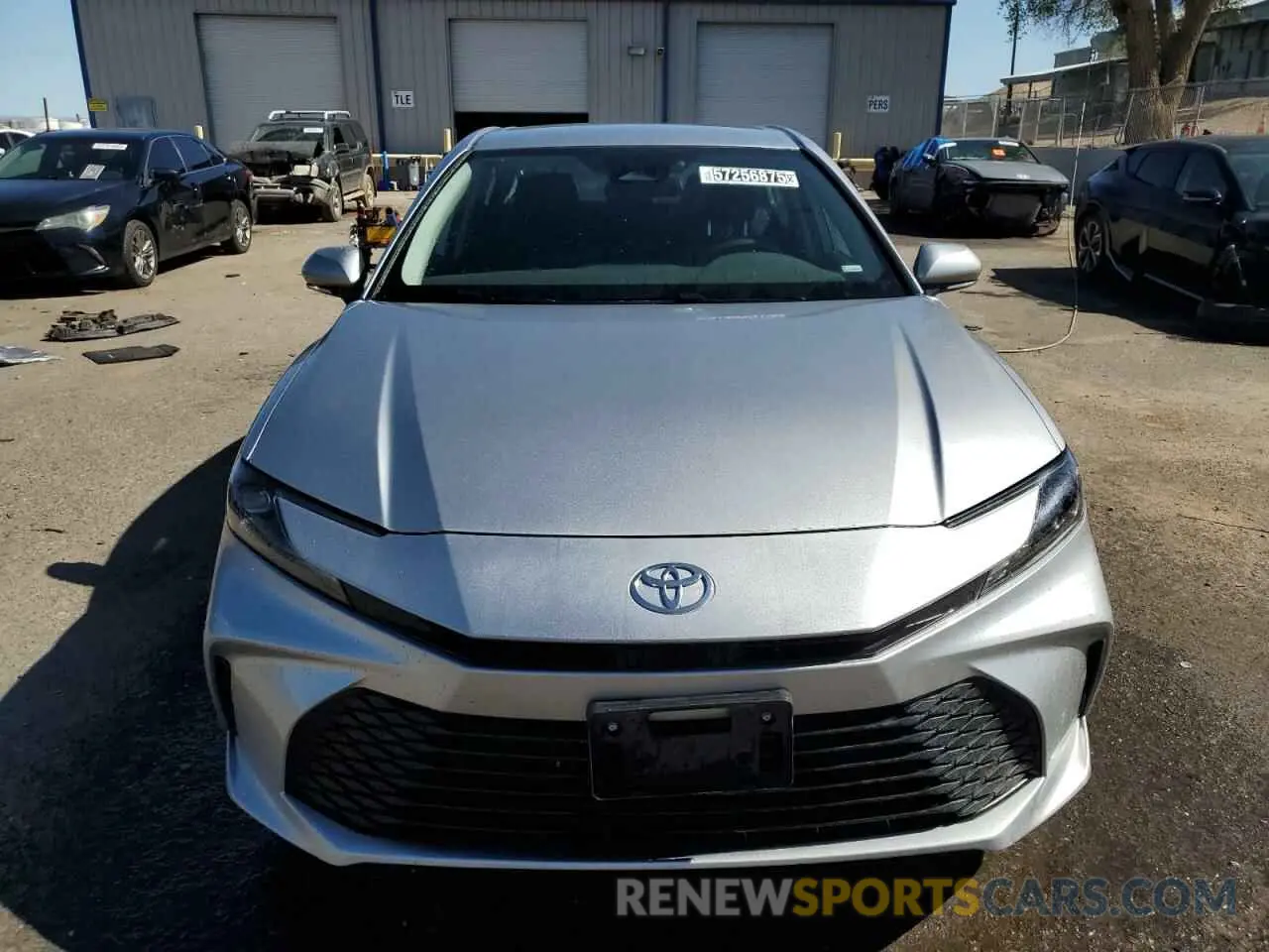 5 Photograph of a damaged car 4T1DAACKXSU567518 TOYOTA CAMRY 2025